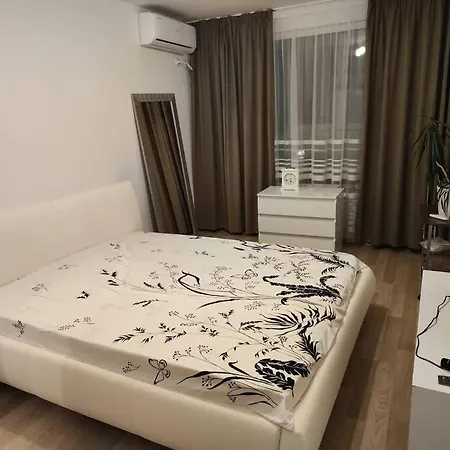 Apartment Sea Lazur - Next To The Burgas City